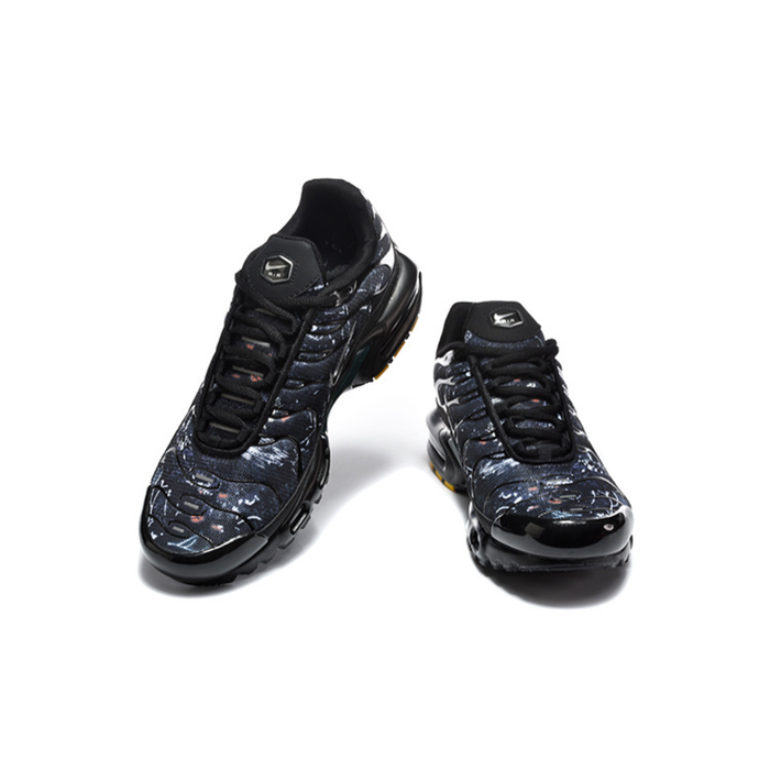 Nike Air Max Plus TN ( Black Wood Camo )