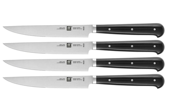 Coffret de 4 couteaux à steak Zwilling lames micro dentées 12cm