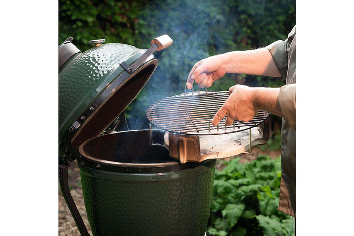 ConvEGGtor en céramique pour barbecue Big Green Egg Mini