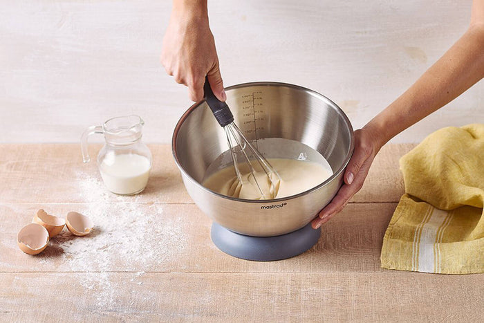 Cul de poule Mastrad 24cm en inox à base antidérapante amovible