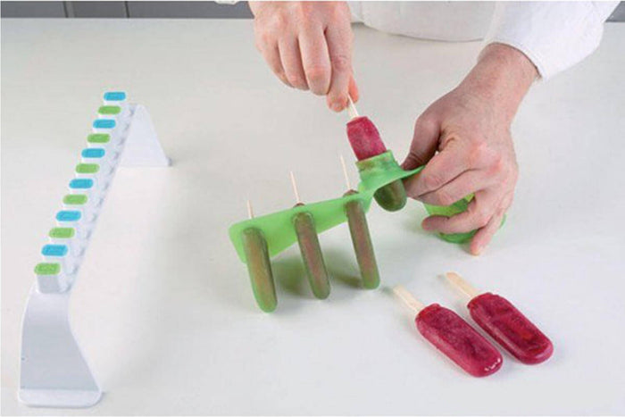 Kit moule à glace Silikomart L'Italiano : 2 moules en silicone et 2 supports en synthétique