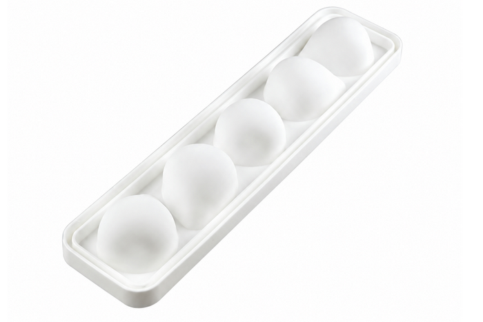 Moule pâtissier 5 fraises 3D Silikomart en silicone blanc