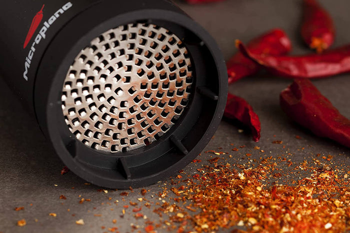 Moulin à piment Microplane noir