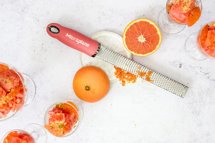 Râpe-zesteur Microplane Premium Classic Rose à Lèvres - 20,3cm