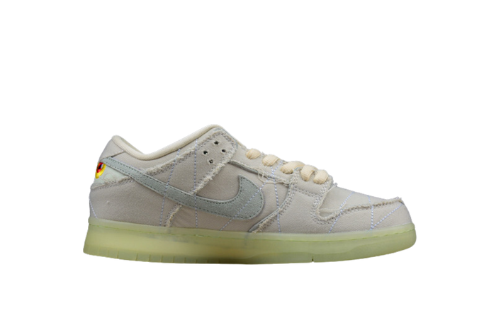 Nike SB Dunk Low Mummy