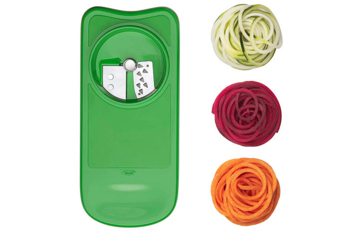 Set 2 râpes + 1 éminceur + 1 spiralizer avec récupérateur OXO