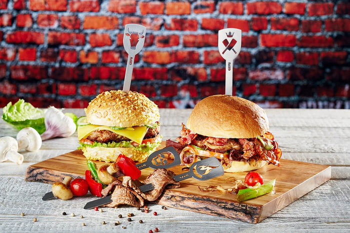 Set de 2 pics à burgers Gefu Torro motif tête de mort et flamme