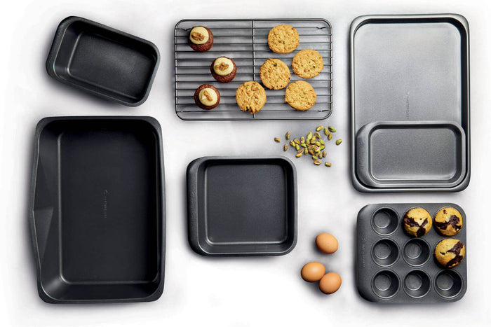 Set empilable 7 moules pâtisserie et plaques MasterClass Smartspace antiadhésifs