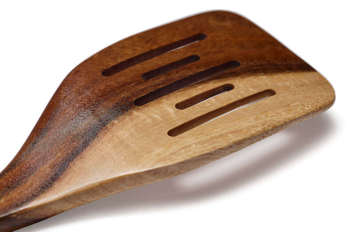 Spatule ajourée Dutchdeluxes bois d'acacia 31 x 7cm