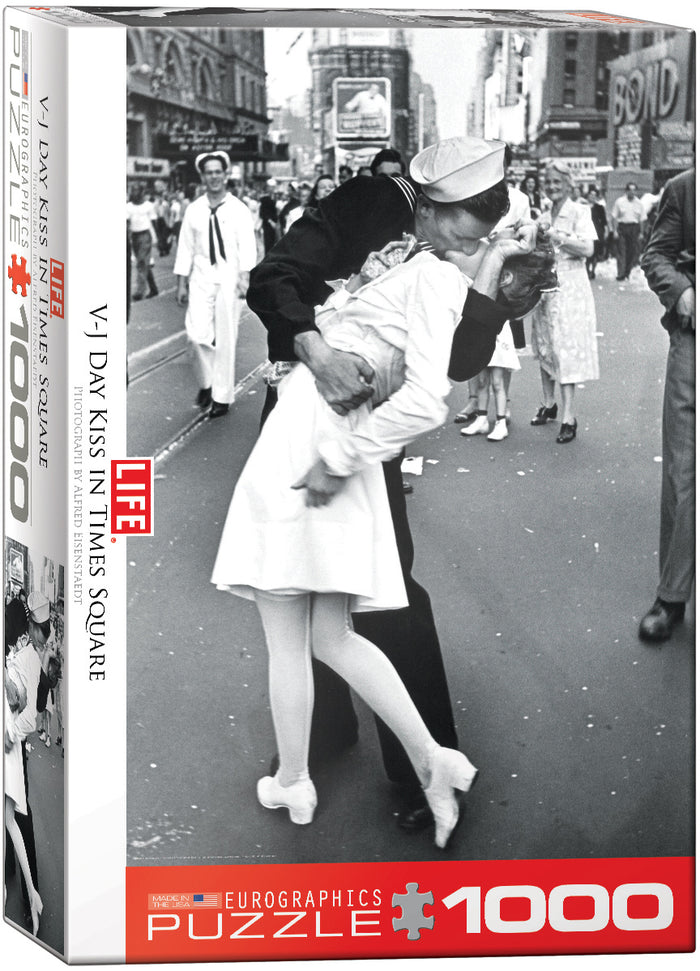 V-J Day Kiss in Times Square